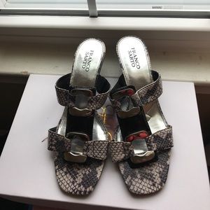 Cream/brown sandals no box